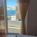 Aldo's Apartments-beachfront Retreat 公寓 *