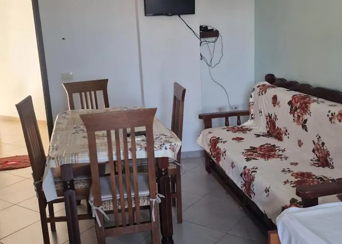 Apartamento Aldo's Apartments-beachfront Retreat *