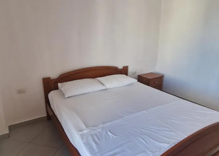 Aldo's Apartments-beachfront Retreat Apartamento