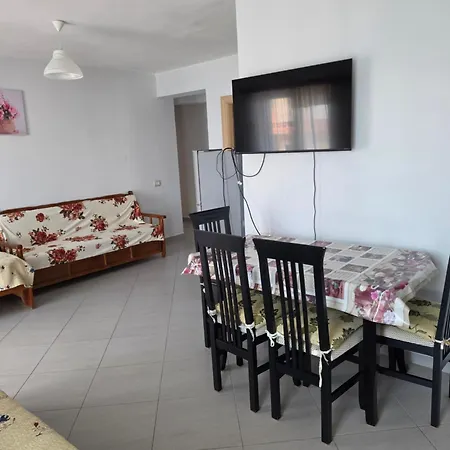 Apartament Aldo's Apartments-beachfront Retreat